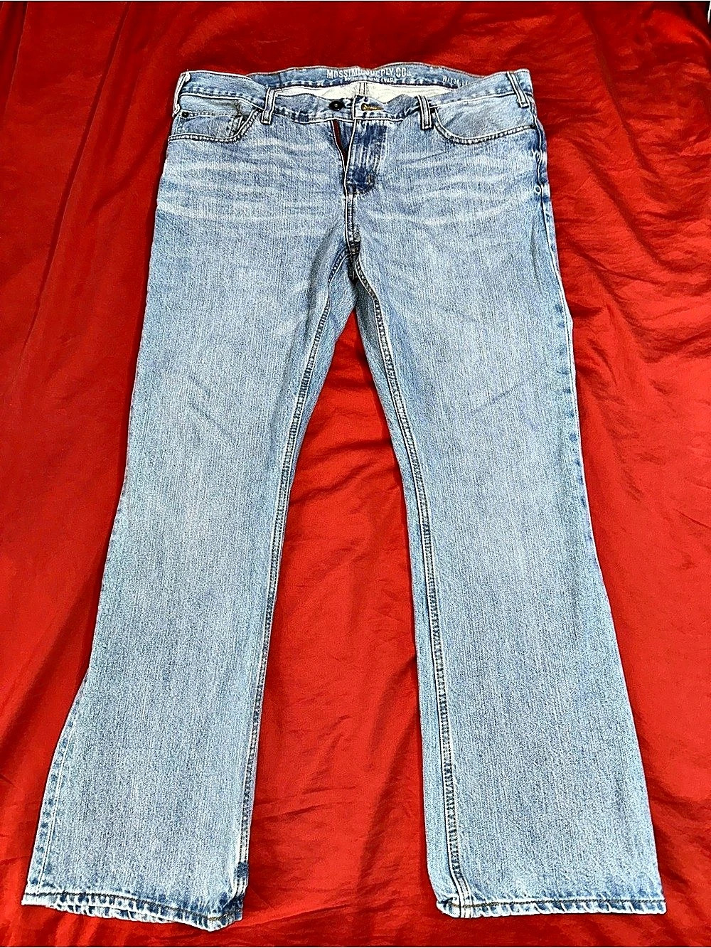 Mossimo Supply Co. Men’s Bootcut Jeans W38/L32 Light Wash 100% Cotton